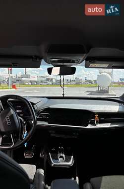 Внедорожник / Кроссовер Audi Q4 e-tron 2022 в 