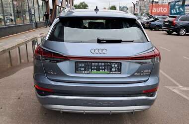 Внедорожник / Кроссовер Audi Q4 e-tron 2025 в 