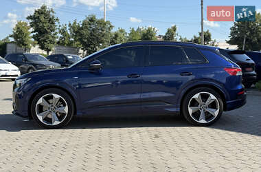 Внедорожник / Кроссовер Audi Q4 e-tron 2023 в 
