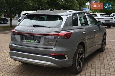 Внедорожник / Кроссовер Audi Q4 e-tron 2025 в 