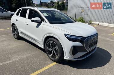 Внедорожник / Кроссовер Audi Q4 e-tron 2025 в 