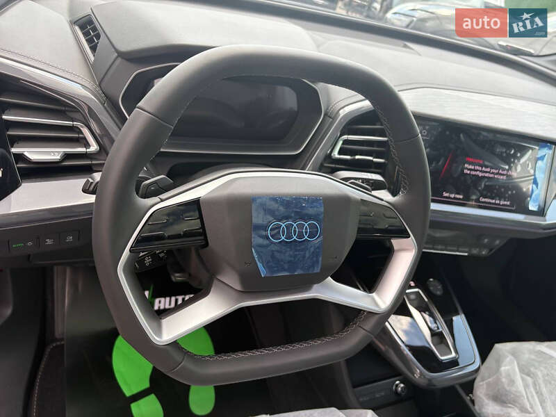 Внедорожник / Кроссовер Audi Q4 e-tron 2024 в Киеве