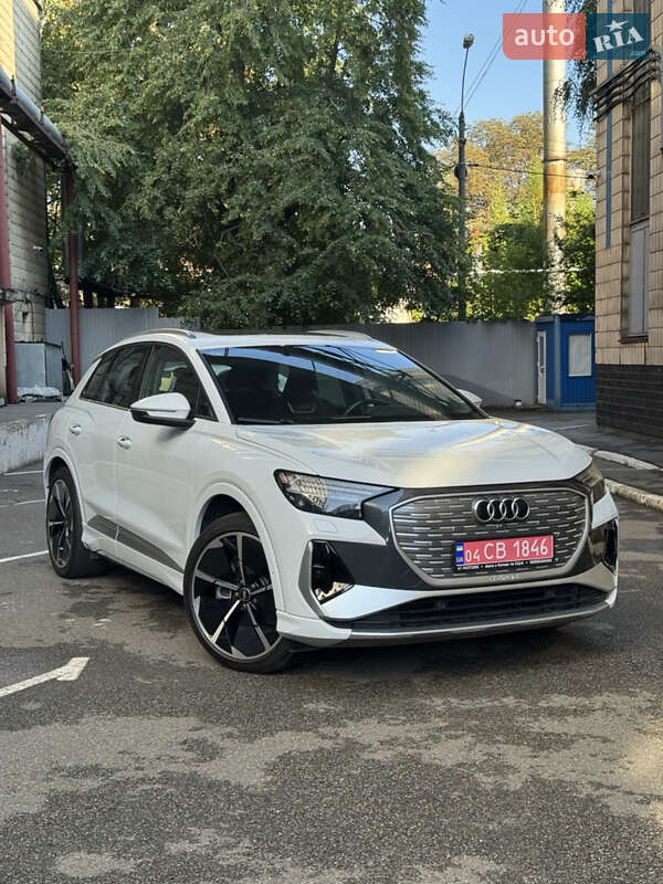 Audi Q4 e-tron 2023