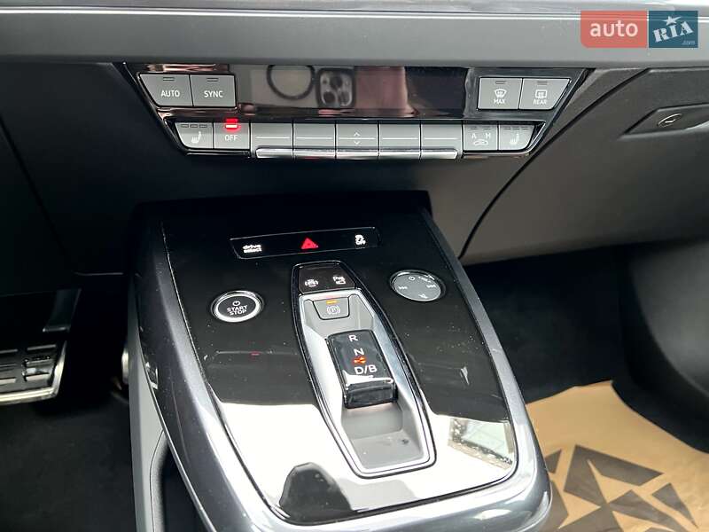 Внедорожник / Кроссовер Audi Q4 e-tron 2025 в Киеве