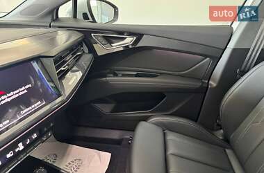 Внедорожник / Кроссовер Audi Q4 e-tron 2025 в 