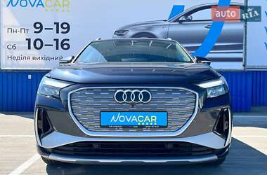 Внедорожник / Кроссовер Audi Q4 e-tron 2024 в 