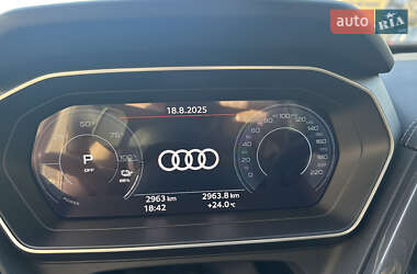 Внедорожник / Кроссовер Audi Q4 e-tron 2024 в 