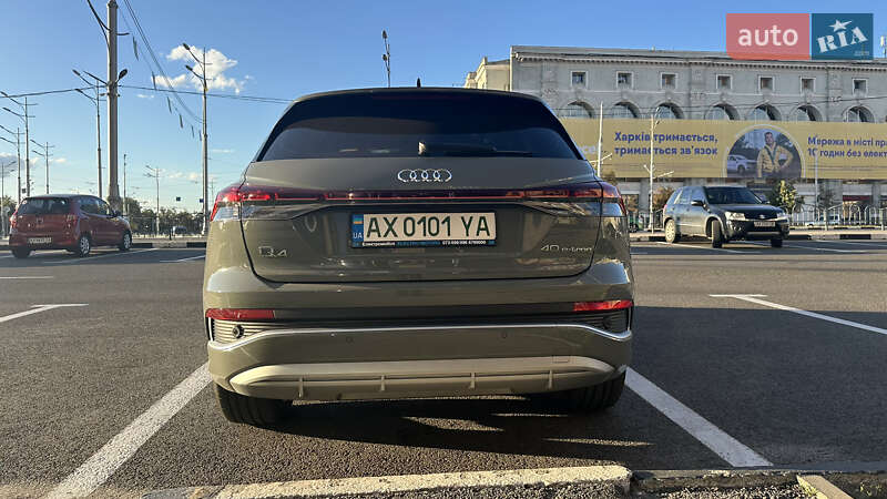 Позашляховик / Кросовер Audi Q4 e-tron 2024 в Харкові