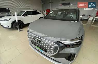 Внедорожник / Кроссовер Audi Q4 e-tron 2025 в 