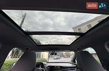 Внедорожник / Кроссовер Audi Q4 e-tron 2023 в 