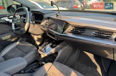 Внедорожник / Кроссовер Audi Q4 e-tron 2023 в 
