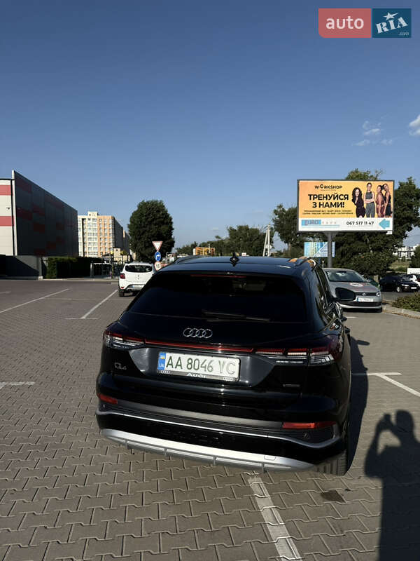 Внедорожник / Кроссовер Audi Q4 e-tron 2021 в Киеве