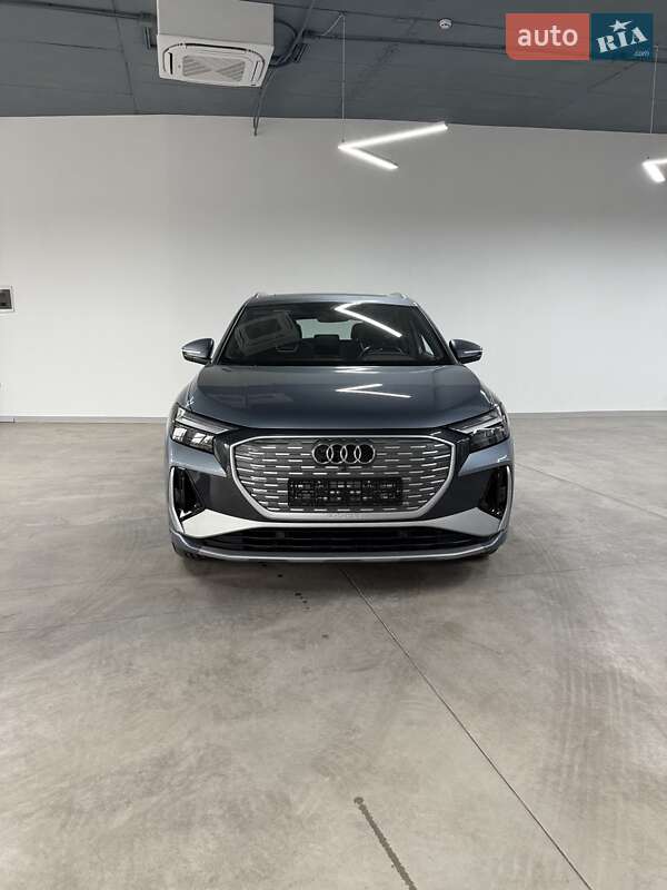 Внедорожник / Кроссовер Audi Q4 e-tron 2024 в Черновцах