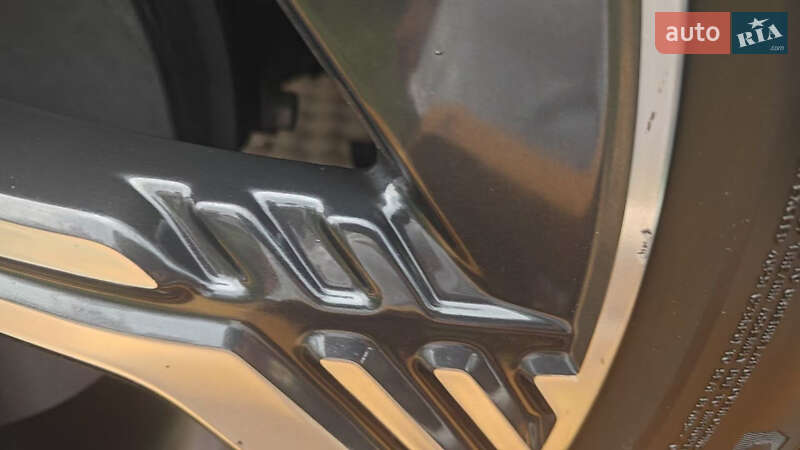 Внедорожник / Кроссовер Audi Q4 e-tron 2024 в Киеве