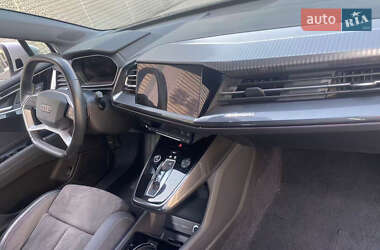Внедорожник / Кроссовер Audi Q4 e-tron 2023 в 