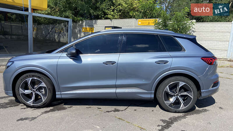Внедорожник / Кроссовер Audi Q4 e-tron 2023 в Харькове