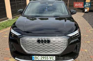 Внедорожник / Кроссовер Audi Q4 e-tron 2023 в 