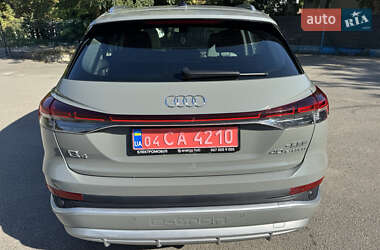 Внедорожник / Кроссовер Audi Q4 e-tron 2023 в 