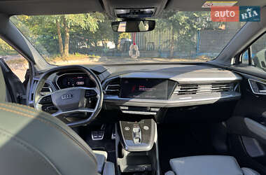 Внедорожник / Кроссовер Audi Q4 e-tron 2023 в 