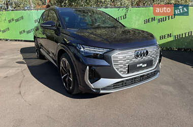 Позашляховик / Кросовер Audi Q4 e-tron 2023 в Києві