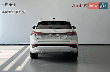 Внедорожник / Кроссовер Audi Q4 e-tron 2023 в 