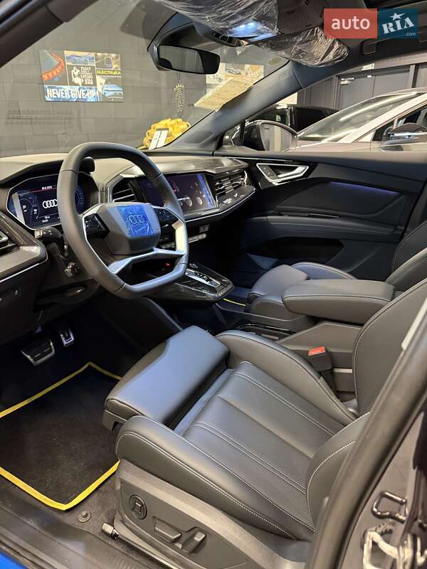 Позашляховик / Кросовер Audi Q4 e-tron 2025 в Львові