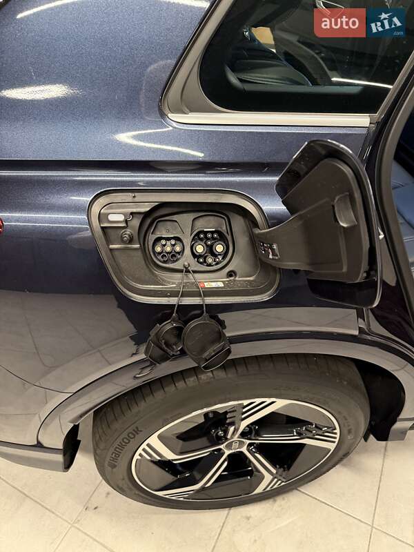 Позашляховик / Кросовер Audi Q4 e-tron 2025 в Львові