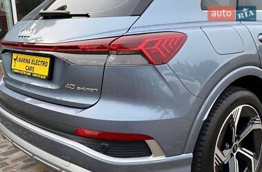 Внедорожник / Кроссовер Audi Q4 e-tron 2024 в 