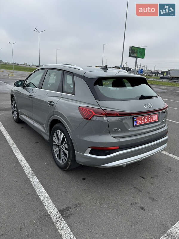Внедорожник / Кроссовер Audi Q4 e-tron 2022 в Львове