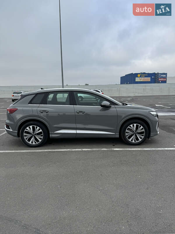 Внедорожник / Кроссовер Audi Q4 e-tron 2022 в Львове