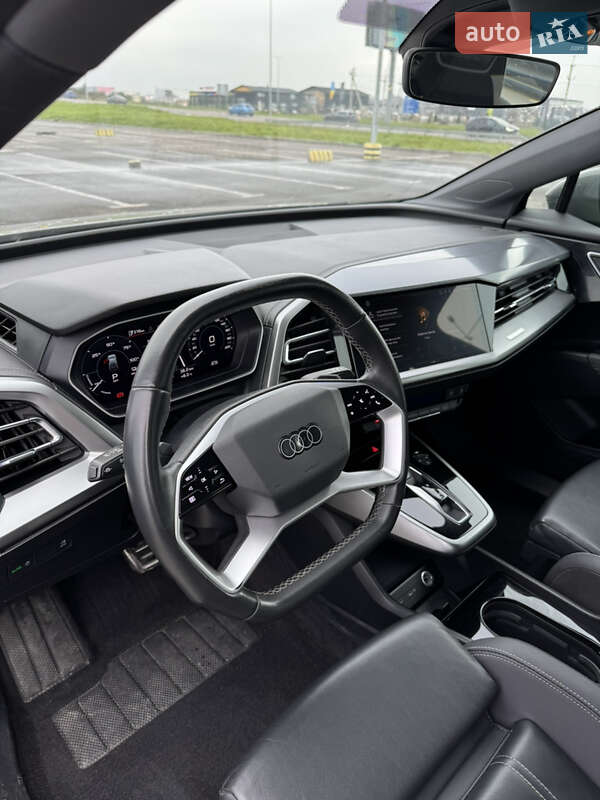 Внедорожник / Кроссовер Audi Q4 e-tron 2022 в Львове