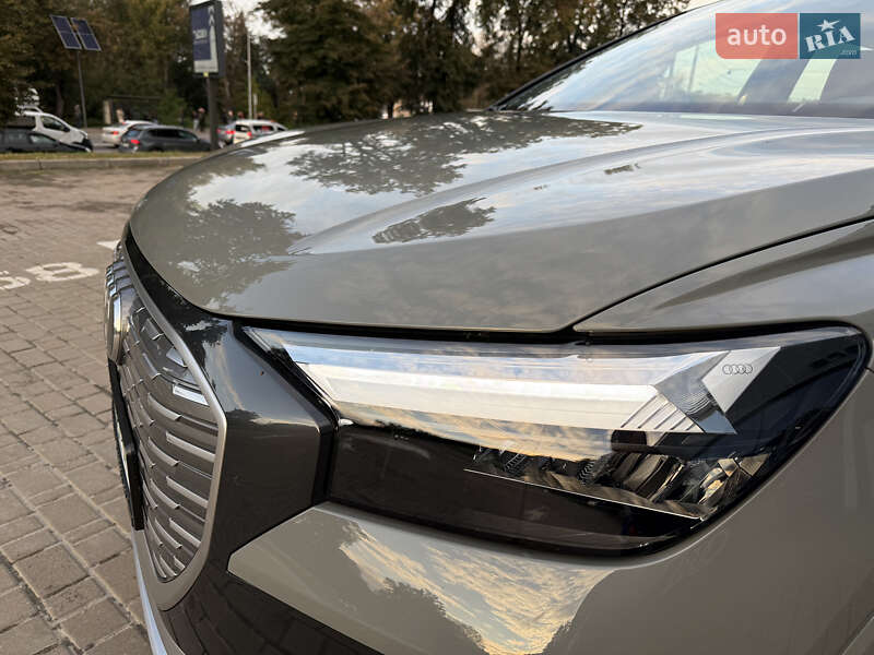 Позашляховик / Кросовер Audi Q4 e-tron 2023 в Львові