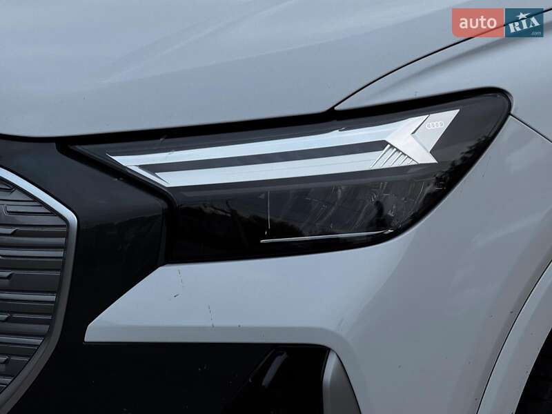 Позашляховик / Кросовер Audi Q4 e-tron 2023 в Харкові