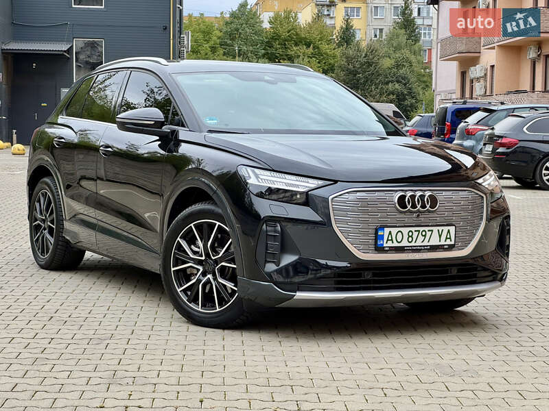 Позашляховик / Кросовер Audi Q4 e-tron 2023 в Ужгороді