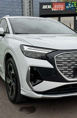 Внедорожник / Кроссовер Audi Q4 e-tron 2023 в 