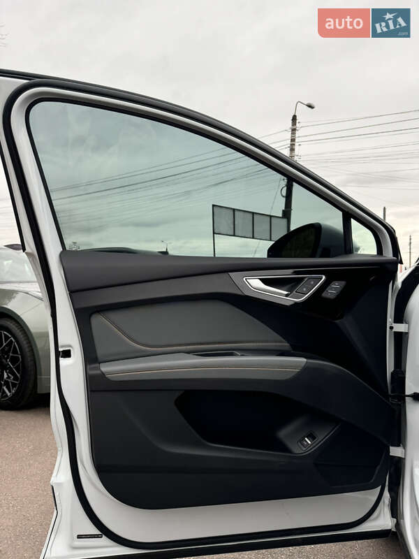 Внедорожник / Кроссовер Audi Q4 e-tron 2023 в Киеве фото 15 Внедорожник / Кроссовер Audi Q4 e-tron 2023 в Киеве
