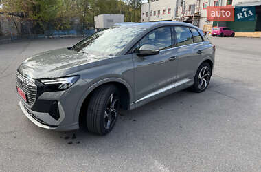 Позашляховик / Кросовер Audi Q4 e-tron 2024 в  фото 2 Позашляховик / Кросовер Audi Q4 e-tron 2024 в
