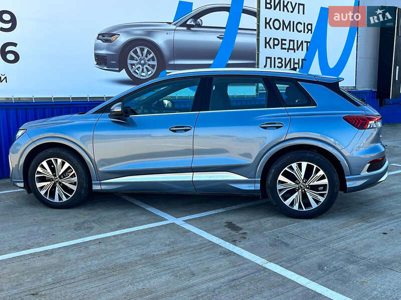 Позашляховик / Кросовер Audi Q4 e-tron 2023 в Києві