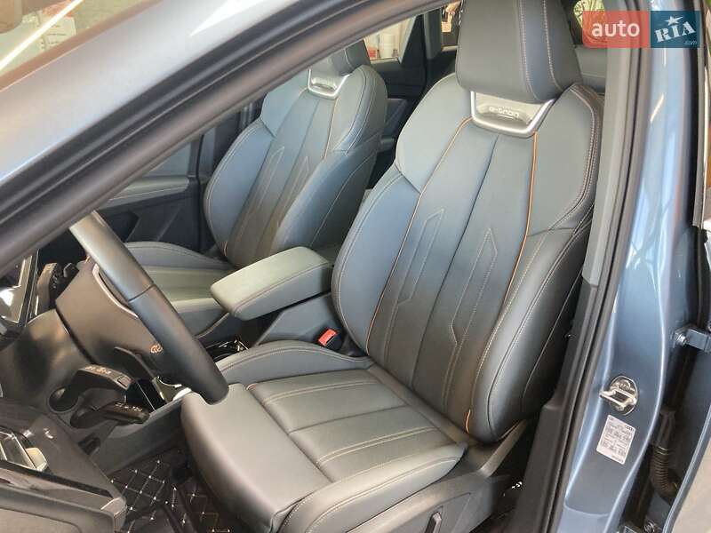 Внедорожник / Кроссовер Audi Q4 e-tron 2023 в Львове