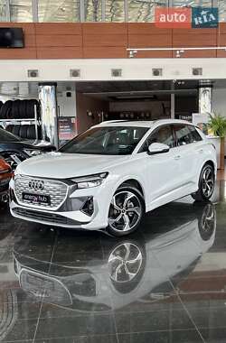 Внедорожник / Кроссовер Audi Q4 e-tron 2024 в Днепре