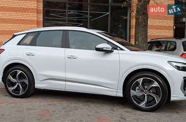 Позашляховик / Кросовер Audi Q4 e-tron 2025 в Києві