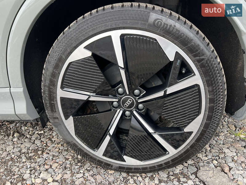 Внедорожник / Кроссовер Audi Q4 e-tron 2023 в Львове фото 21 Внедорожник / Кроссовер Audi Q4 e-tron 2023 в Львове