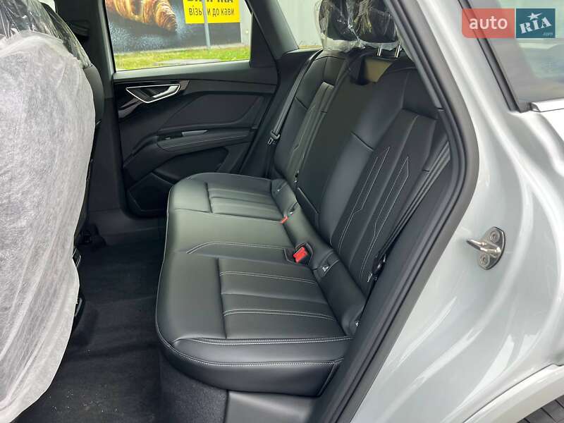 Позашляховик / Кросовер Audi Q4 e-tron 2025 в Одесі фото 13 Позашляховик / Кросовер Audi Q4 e-tron 2025 в Одесі