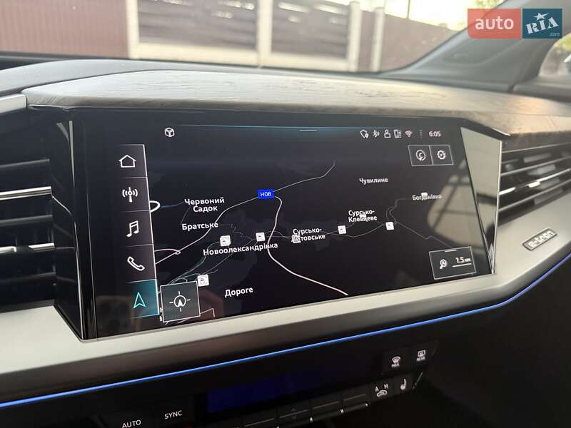 Внедорожник / Кроссовер Audi Q4 e-tron 2024 в Днепре