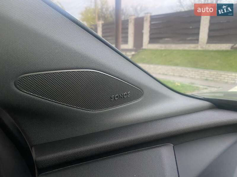 Внедорожник / Кроссовер Audi Q4 e-tron 2024 в Днепре