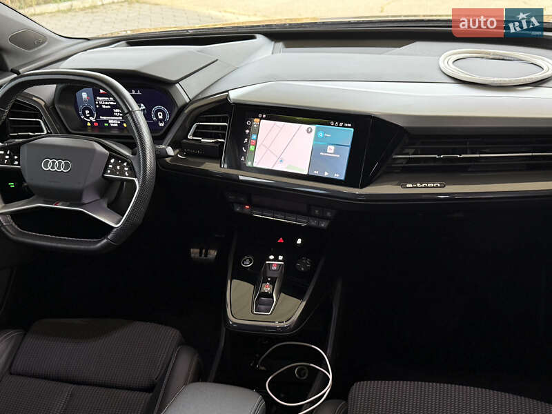 Позашляховик / Кросовер Audi Q4 e-tron 2021 в Золотоноші