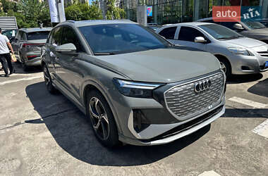 Внедорожник / Кроссовер Audi Q4 e-tron 2024 в Киеве