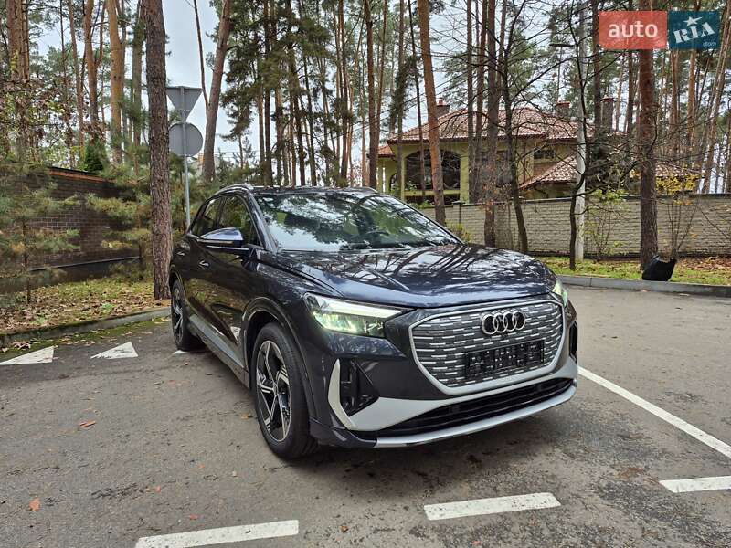 Позашляховик / Кросовер Audi Q4 e-tron 2024 в Шевченкове