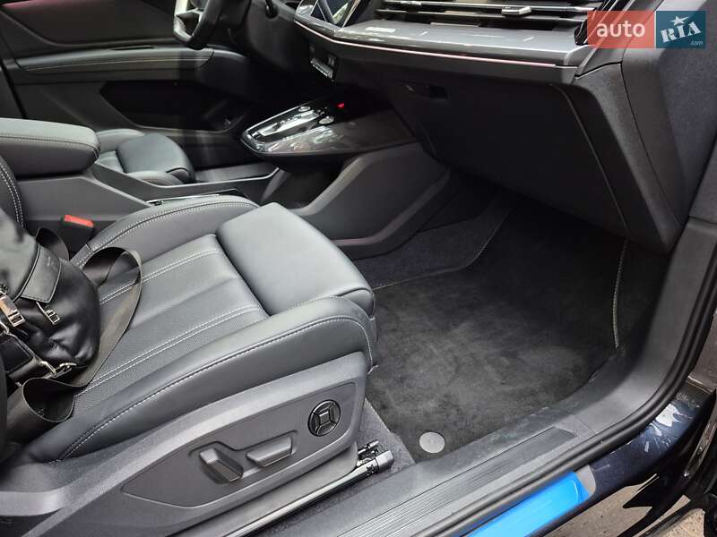 Позашляховик / Кросовер Audi Q4 e-tron 2024 в Шевченкове