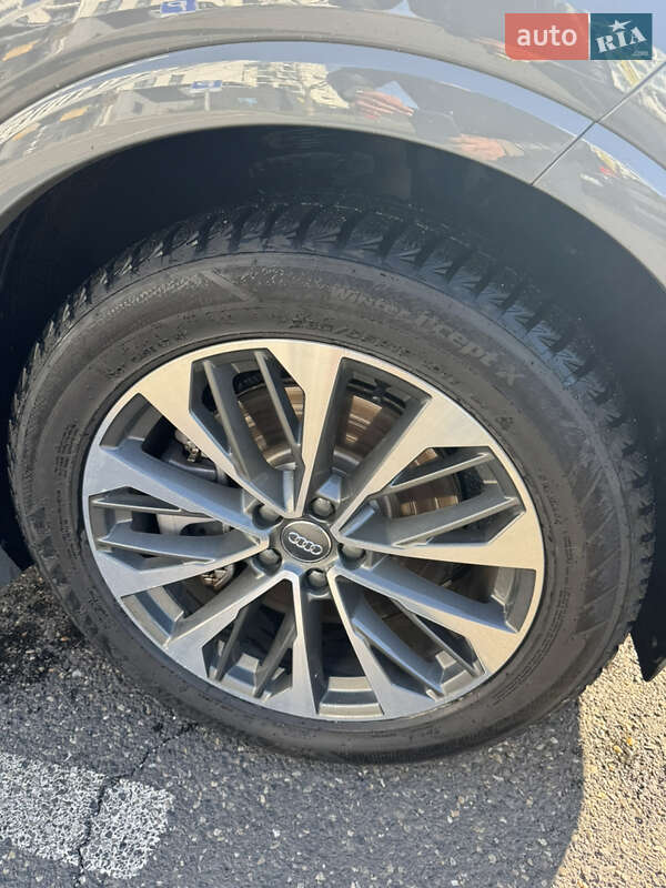 Позашляховик / Кросовер Audi Q4 e-tron 2023 в Ужгороді фото 22 Позашляховик / Кросовер Audi Q4 e-tron 2023 в Ужгороді
